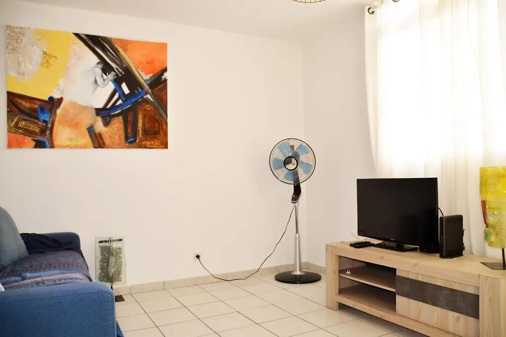Appartement Equipe Avec Vue Et Place De Parking فورت-دو-فرانس شقة